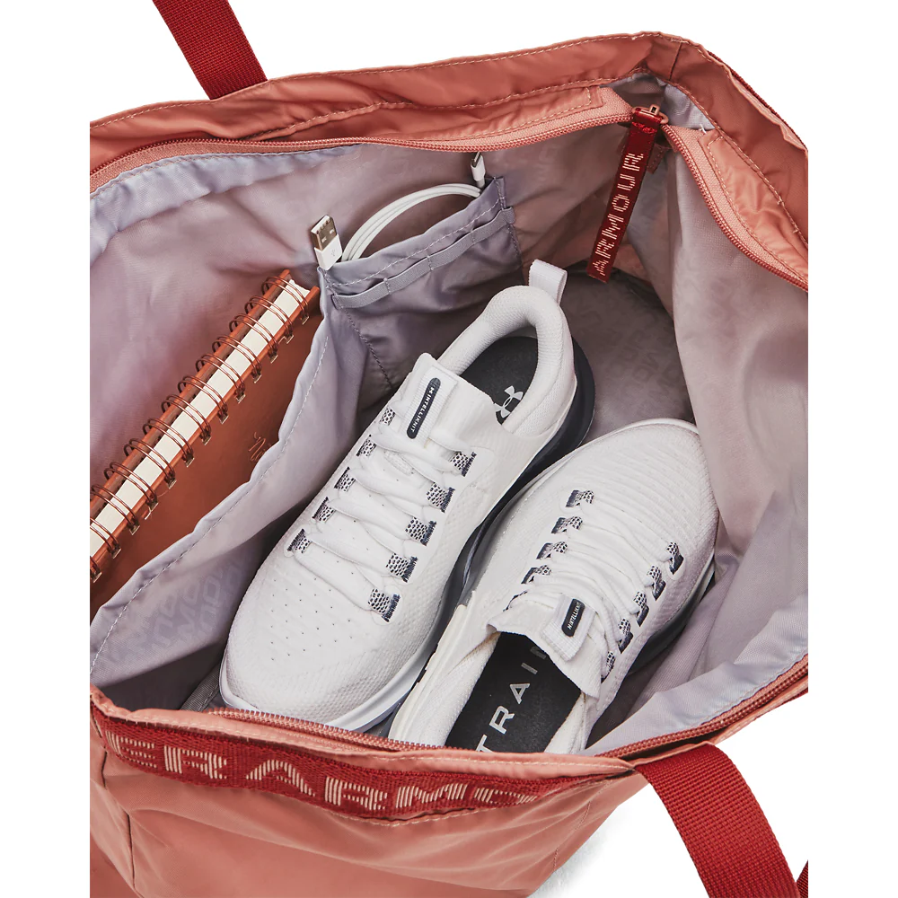 תיק נשיאה אופנתי וספורטיבי מבית  UNDER ARMOUR דגם Favorite Tote Bag 20L - Image 5
