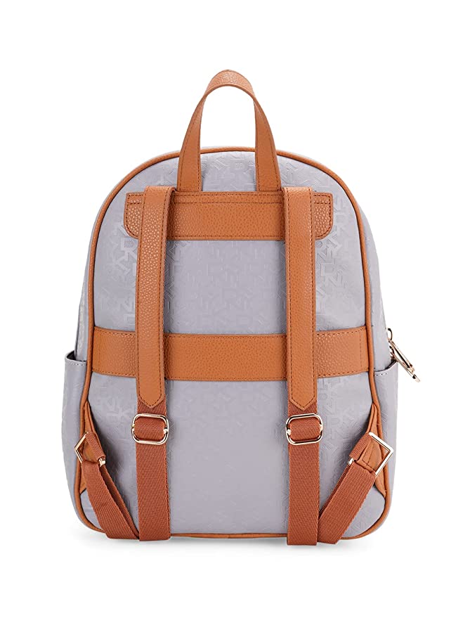 תיק גב יוקרתי ואלגנטי מבית מעצבת העל Donna Karan DKNY דגם Autograph 421 Backpack - Image 4